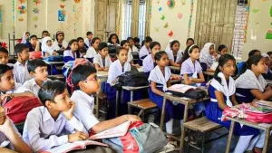 রাজধানীর নির্দিষ্ট শিক্ষাপ্রতিষ্ঠানে অনলাইন ও অফলাইন ক্লাসের সূচি