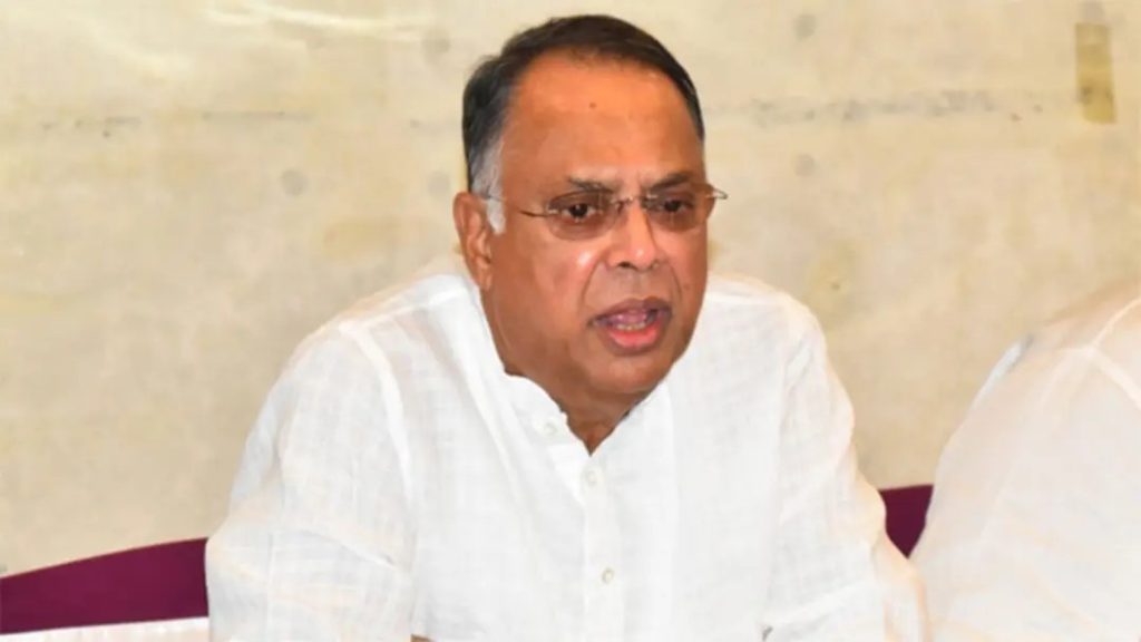 বাধ্য হয়েই জ্বালানি তেলের দাম বাড়িয়েছে সরকার: জ্বালানিমন্ত্রী